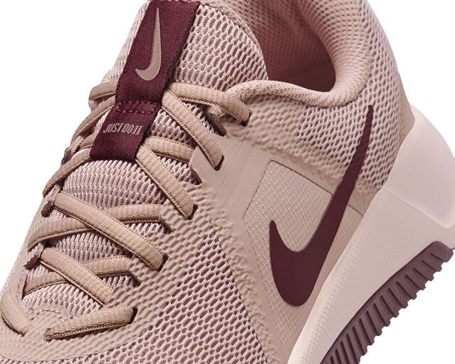 NIKE W MC TRAINER 3 Kadın Antrenman Ayakkabısı FQ1830-200 Kahverengi