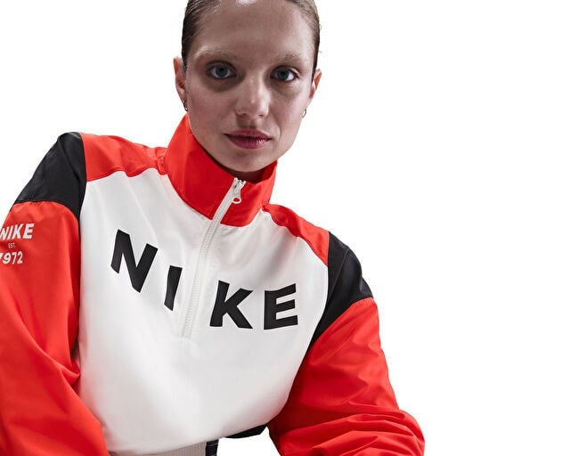 NIKE W NSW CLSSC WVN REMIX LTWT PO Kadın Günlük Çeyrek Fermuarlı Ceket IH8478-133 Beyaz
