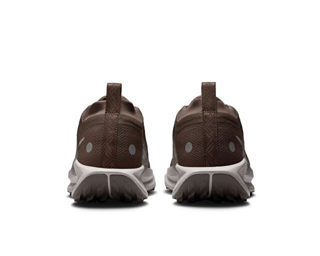 NIKE W PEGASUS TRAIL 5 GTX Kadın Arazi Tipi Koşu Ayakkabısı FQ0912-012 Siyah