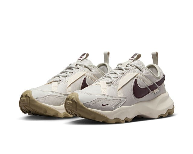 NIKE W TC 7900 Unisex Günlük Ayakkabı DD9682-003 Krem