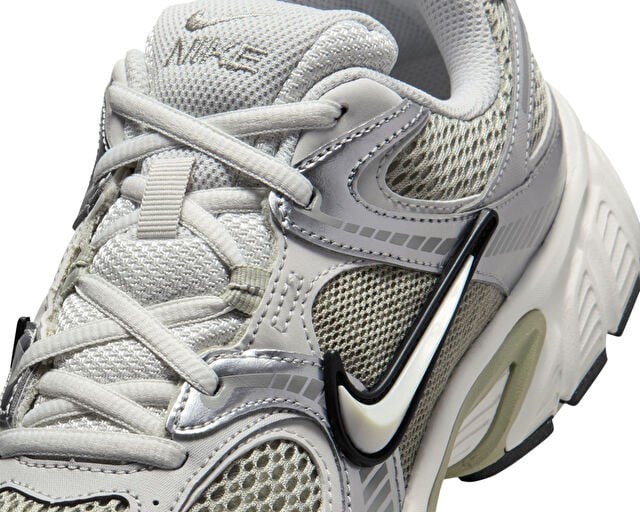 NIKE W V5 RNR Unisex Günlük Ayakkabı HQ7901-301 Yeşil