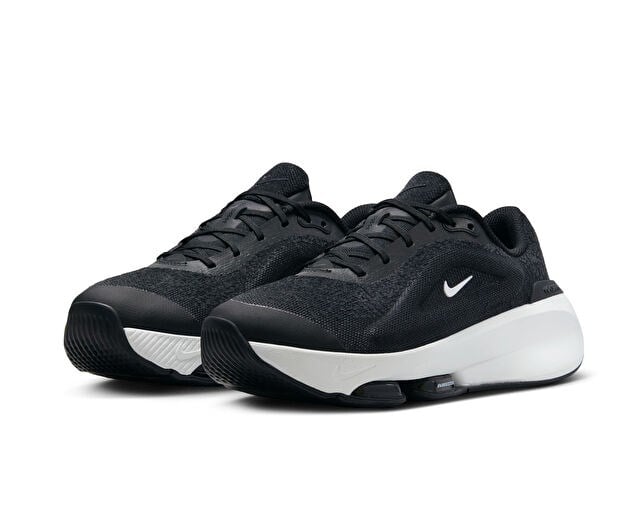 NIKE W VERSAIR Kadın Antrenman Ayakkabısı DZ3547-001 Siyah