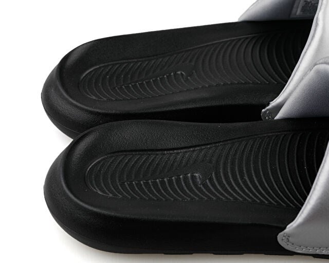 NIKE W VICTORI ONE SLIDE Kadın Terlik CN9677-006 Gri