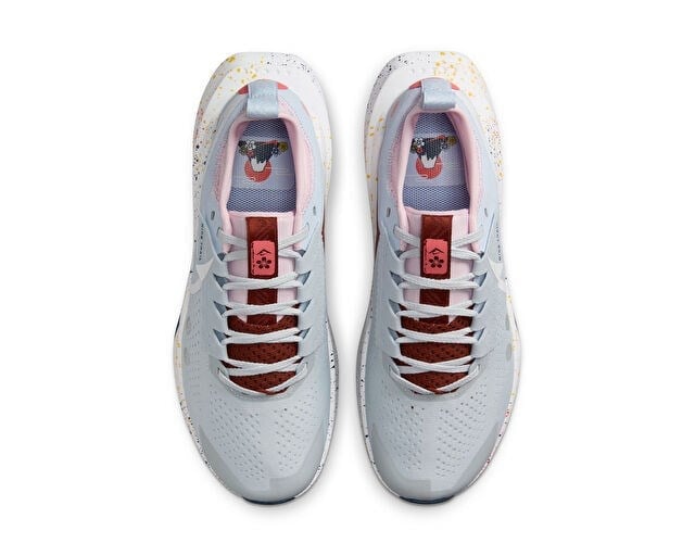 NIKE W ZOOMX ZEGAMA TRAIL 2 Kadın Arazi Tipi Koşu Ayakkabısı FD5191-006 Gri