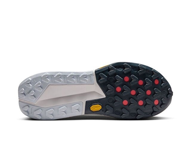 NIKE W ZOOMX ZEGAMA TRAIL 2 Kadın Arazi Tipi Koşu Ayakkabısı FD5191-006 Gri
