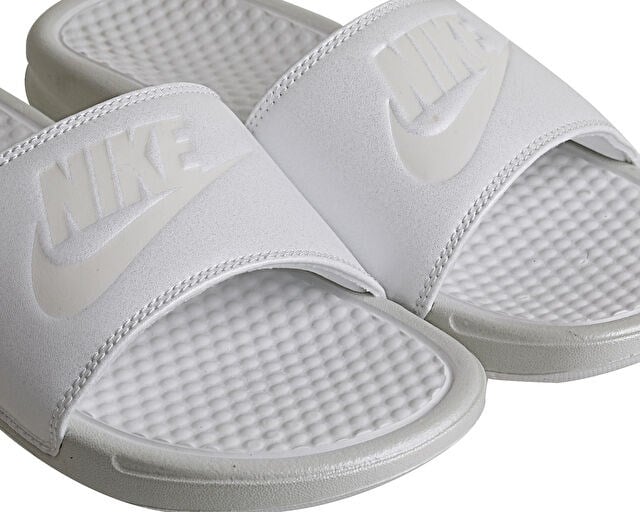 NIKE WMNS BENASSI JDI METALLIC QS Kadın Terlik AA4149-100 Gri