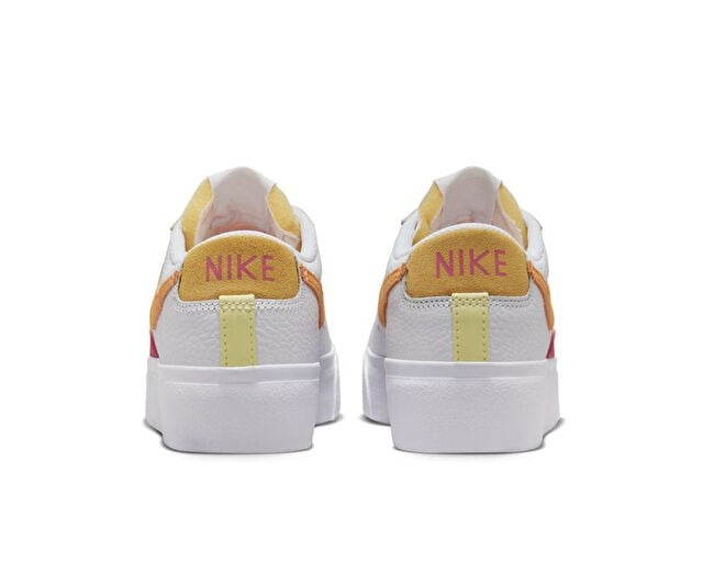 NIKE WMNS BLAZER LOW PLATFORM Kadın Günlük Ayakkabı FN5171-100 Beyaz