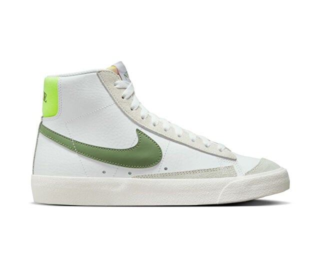 NIKE WMNS BLAZER MID '77 Unisex Günlük Ayakkabı FJ4740-100 Beyaz