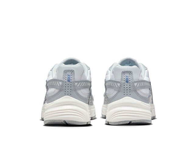 NIKE WMNS INITIATOR Kadın Koşu Ayakkabısı HQ1511-121 Beyaz