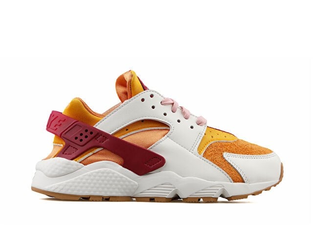 NIKE WMNS NIKE AIR HUARACHE Premium Koleksiyonu DO6720-100 Sarı