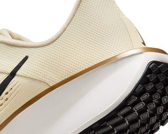 NIKE WMNS QUEST 6 Unisex Koşu Ayakkabısı FD6034-201 Kahverengi