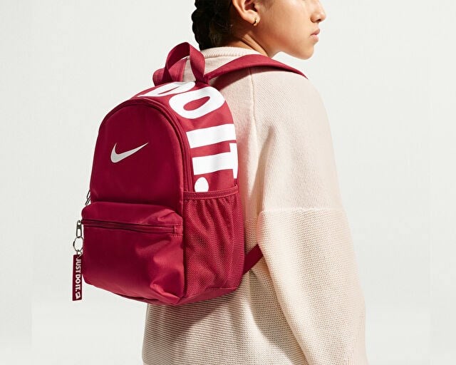 NIKE Y NK JDI MINI BKPK 2.0 v2 Sırt Çantası IV4315-608 Kırmızı