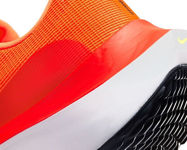 NIKE ZOOM FLY 5 Unisex Koşu Ayakkabısı DM8968-800 Turuncu
