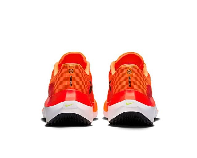 NIKE ZOOM FLY 5 Unisex Koşu Ayakkabısı DM8968-800 Turuncu
