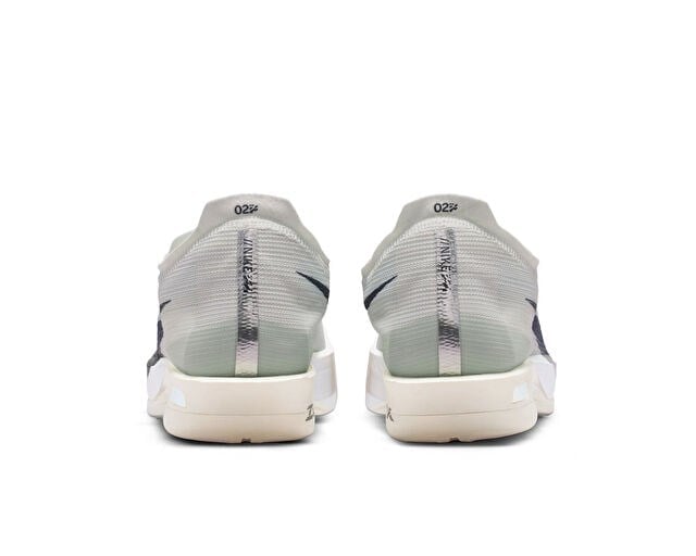 NIKE ZOOMX STREAKFLY 2 Erkek Koşu Ayakkabısı HF6416-003 Beyaz