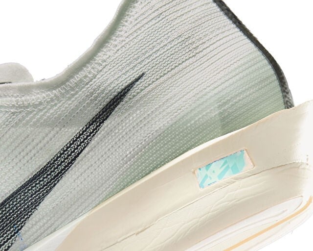 NIKE ZOOMX STREAKFLY 2 Erkek Koşu Ayakkabısı HF6416-003 Beyaz