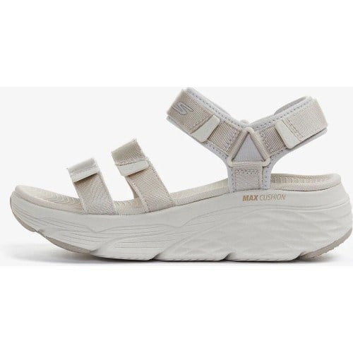 Skechers 140218 Max Cushioning Lured Kadın Sandalet Pudra Renk Poliüretan Malzemeden Üretilmiştir