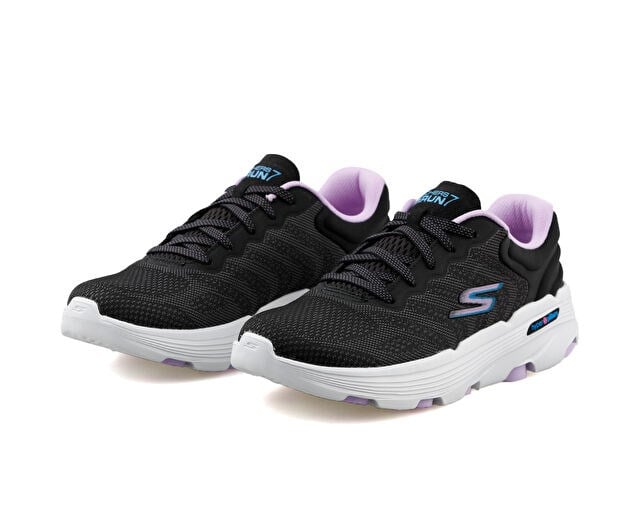 SKECHERS GO RUN 7.0 DRIVEN Kadın Koşu Ayakkabısı 129335-BKLV Siyah