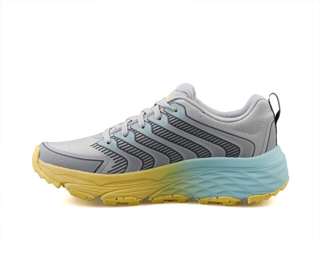 SKECHERS MAX CUSHIONING ELITE TRAIL Kadın Outdoor Ayakkabısı 129154-GYMT Gri