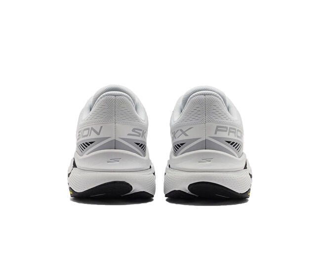 SKECHERS MAX CUSHIONING PROPULSION Erkek Koşu Ayakkabısı 220509-WBK Beyaz