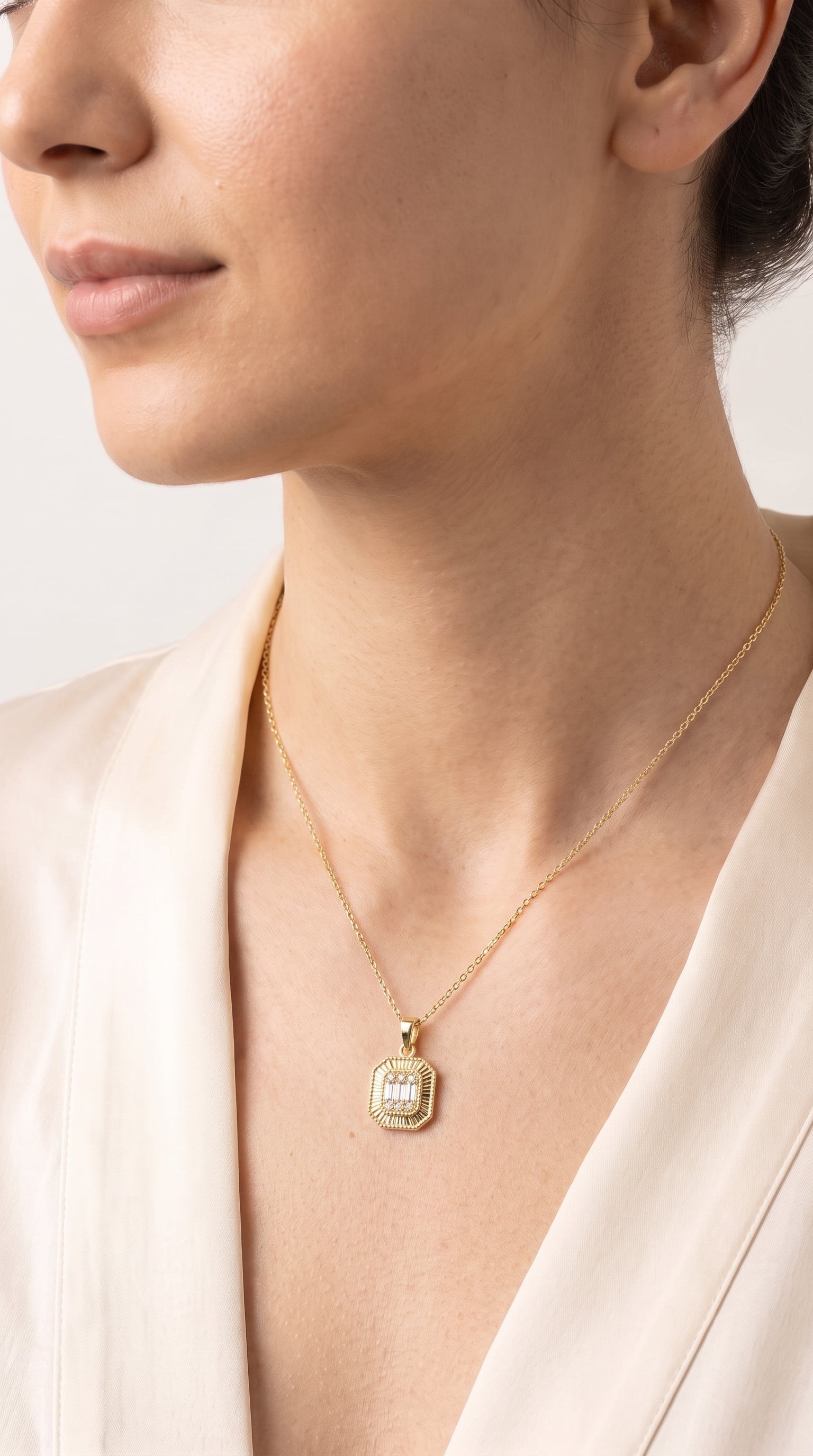 14k-altin-tasli-kolye-132-gr-a5d87c.jpg