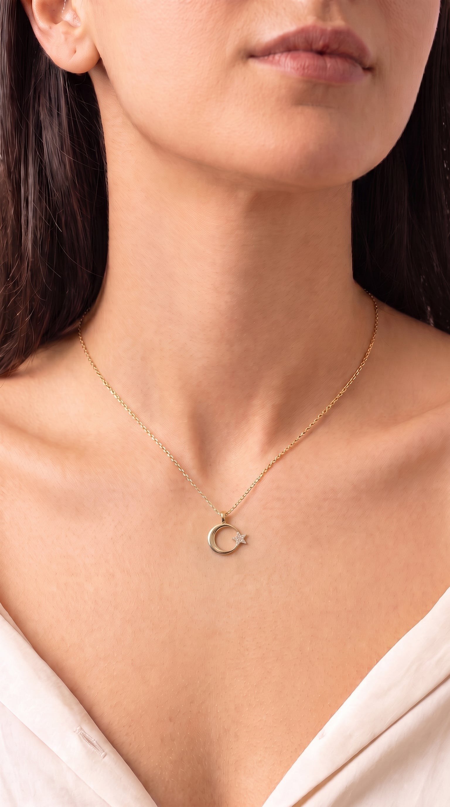 14k-altin-yildizli-kolye-232-gr-f3-49e.jpg