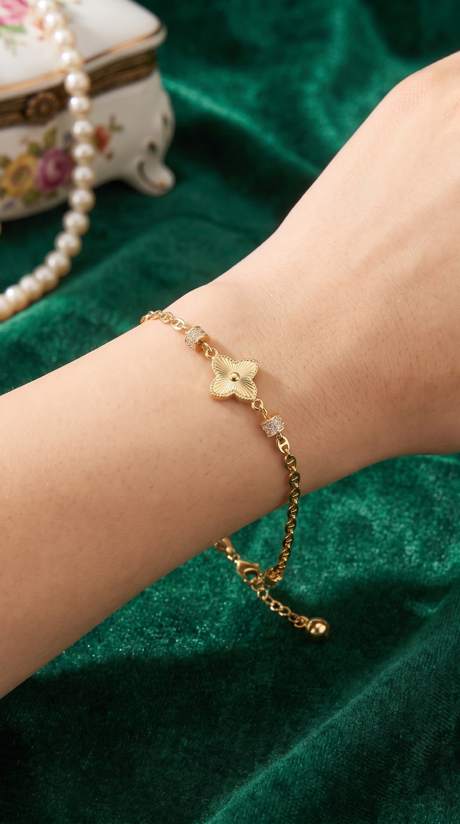 14k-altin-yonca-bileklik-423-gr-3-3949.jpg