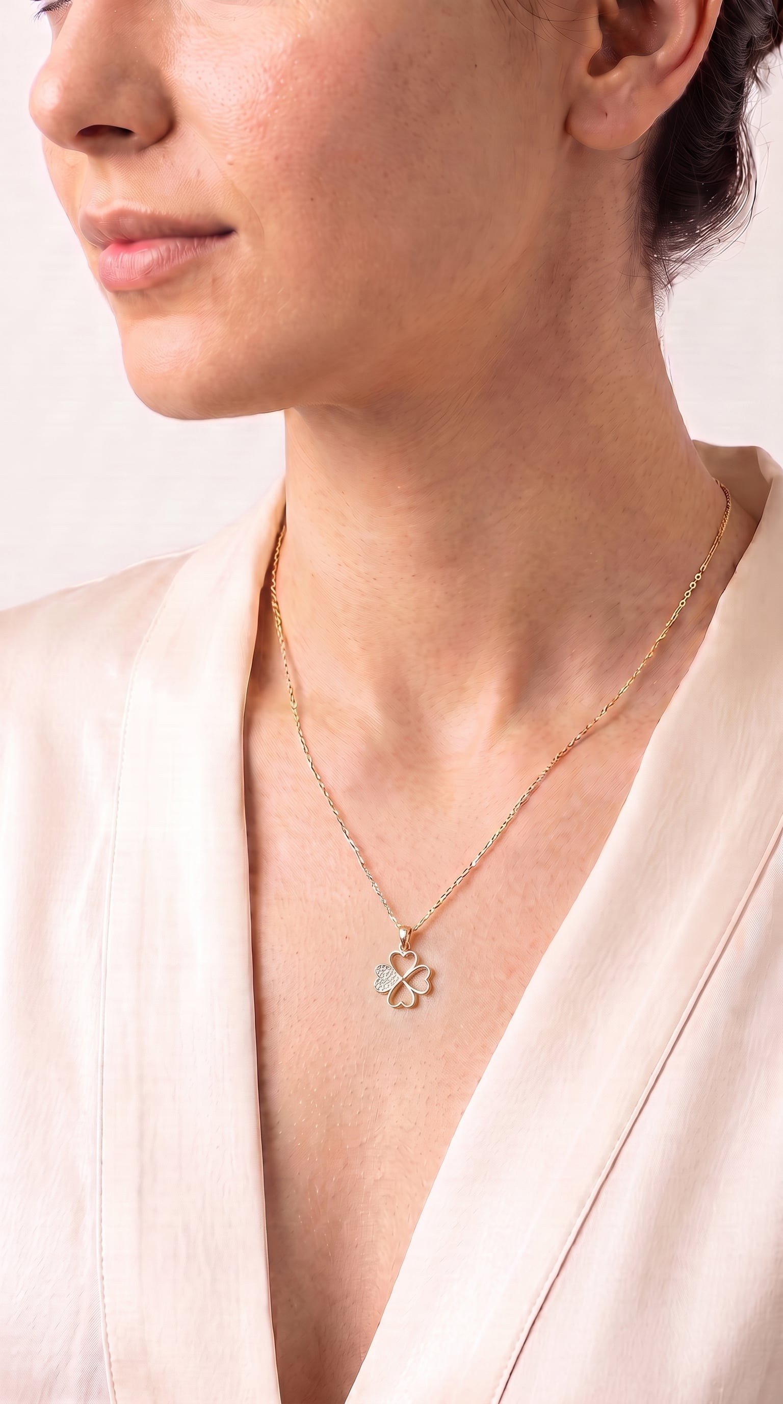 14k-altin-yonca-kolye-207-gr-1cdb-4.jpg