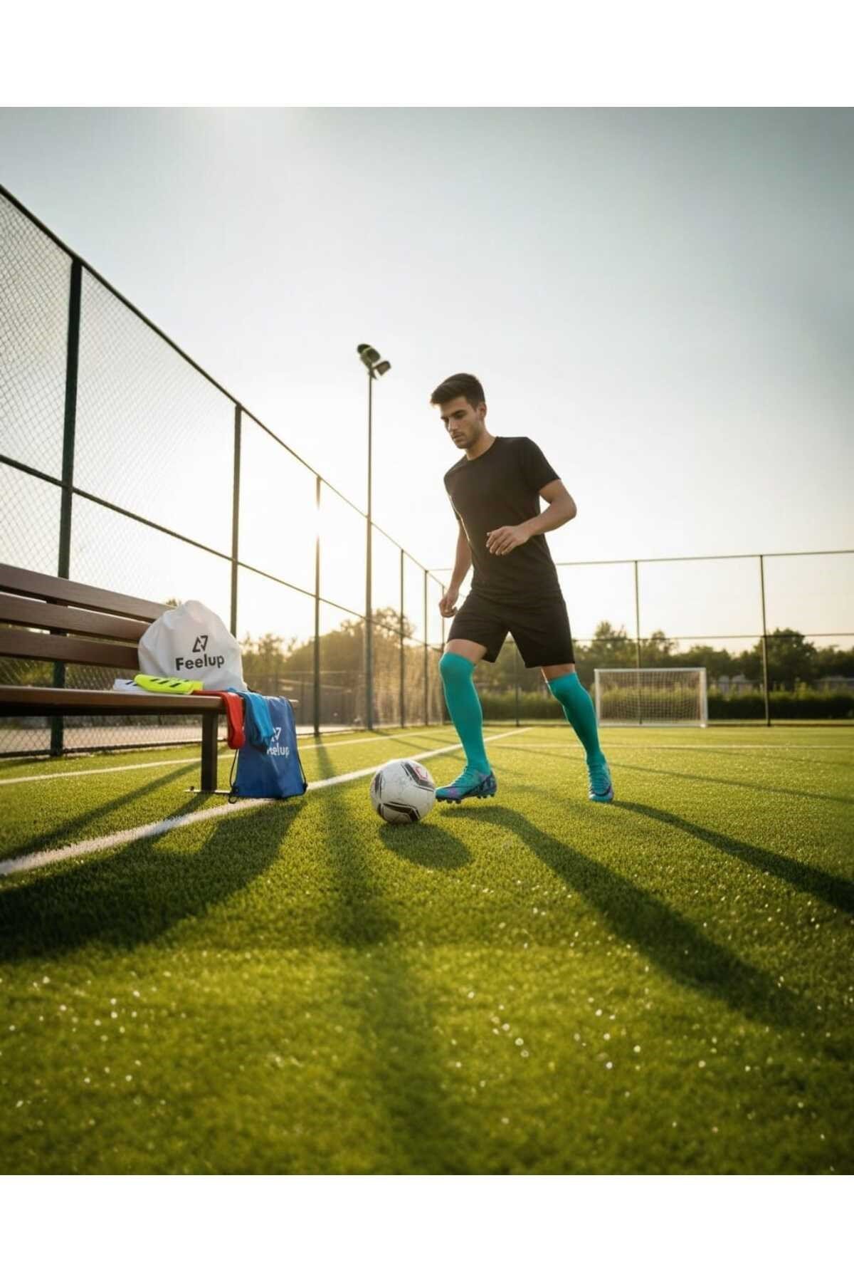Laliga Pro Krampon 3'lü Set+Çanta+Çorap+Tekmelik