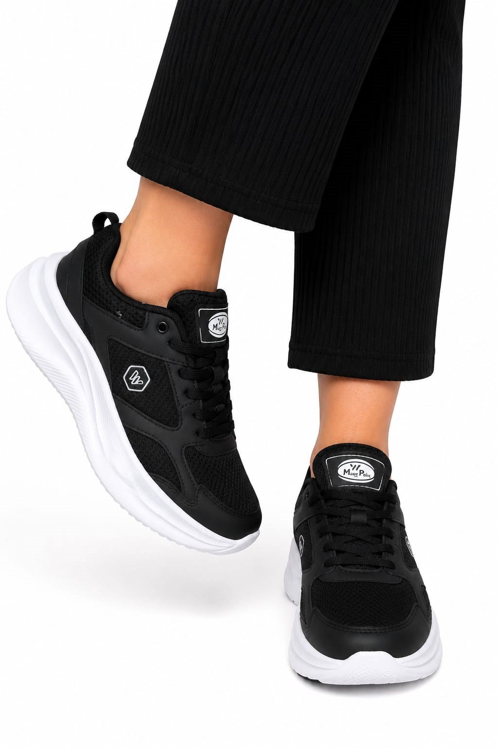 Airfil Faylon Taban Unisex Spor Ayakkabı SİYAH - BEYAZ