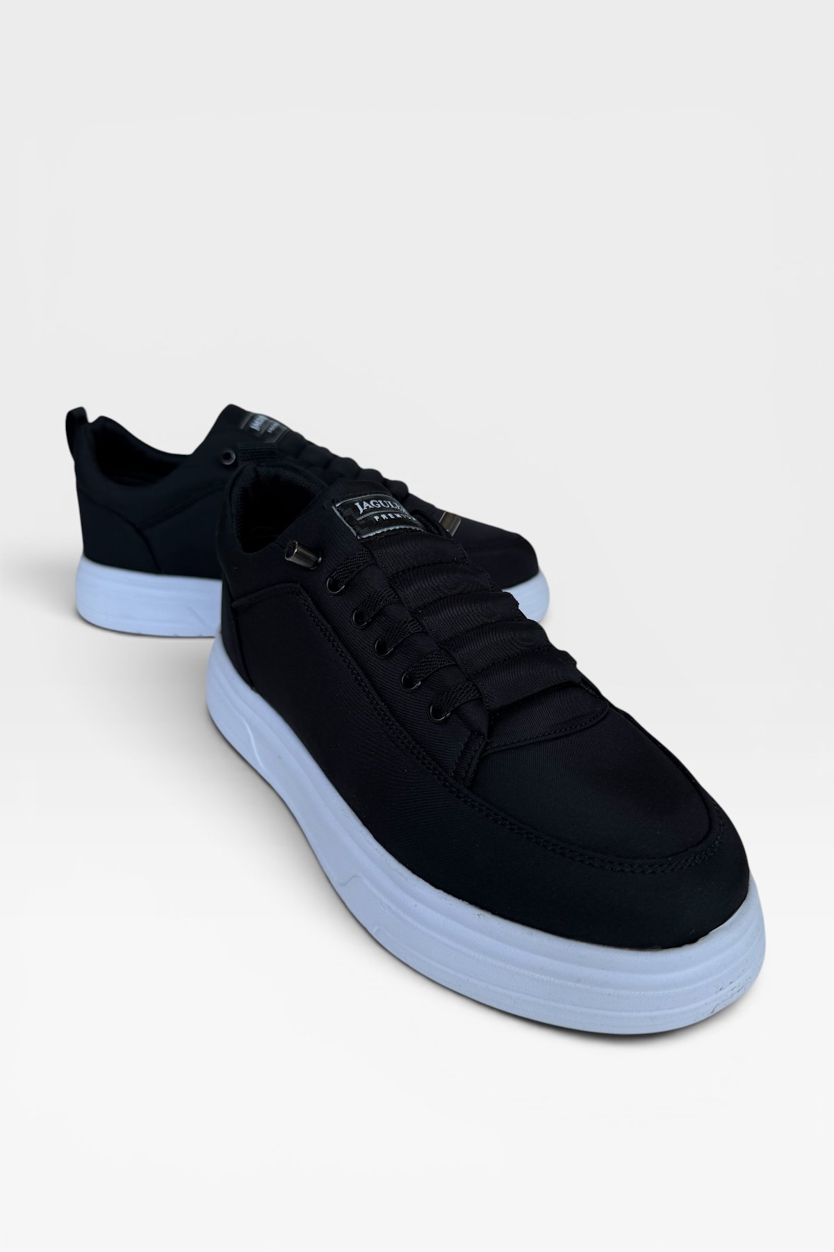 Erkek Faylon Taban Akıllı Bağcıklı Paraşüt Malzeme Sneaker Ayakkabı SİYAH - BEYAZ