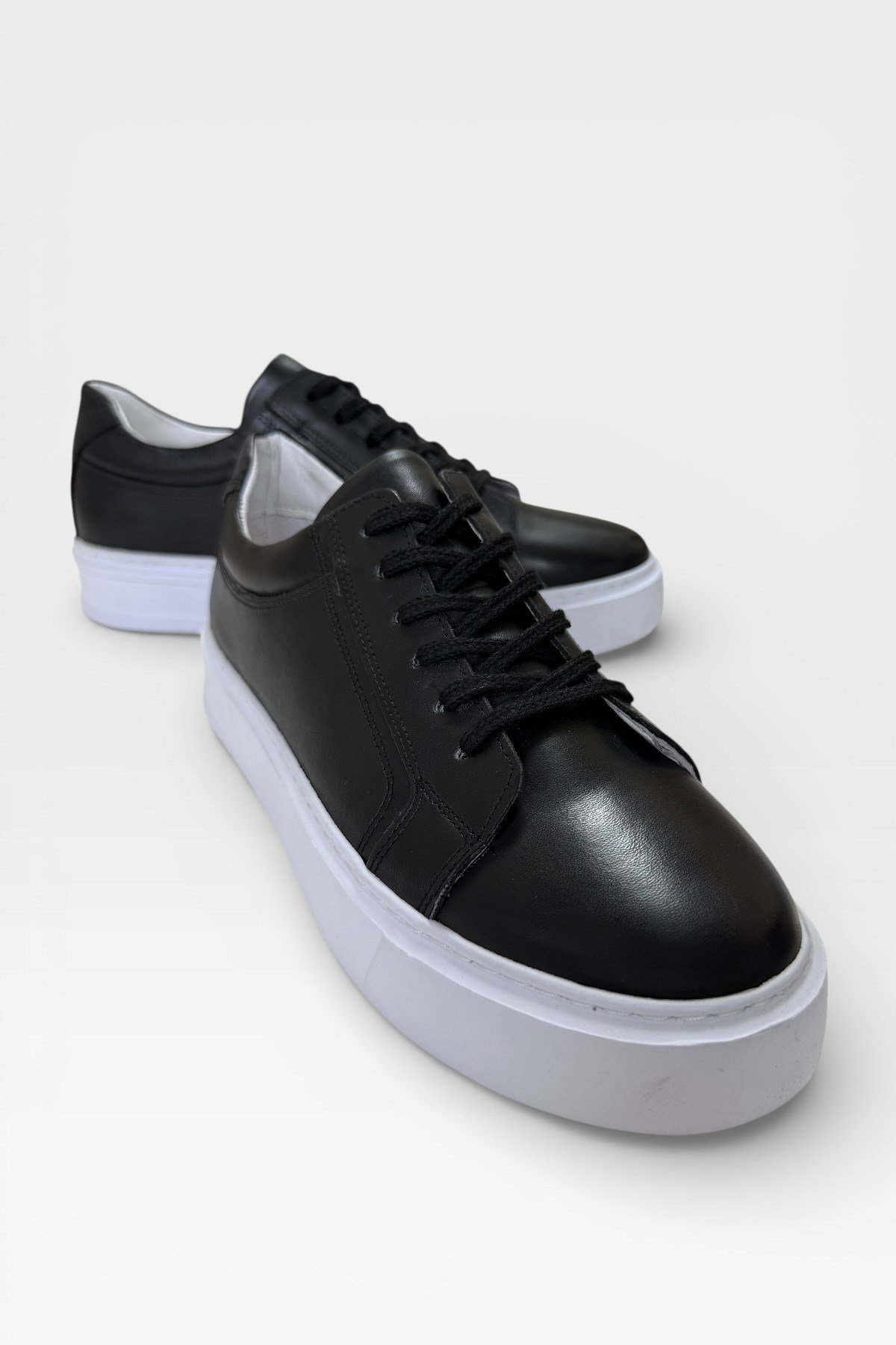 Erkek Faylon Taban Sneaker Hakiki Deri Ayakkabı  SİYAH - BEYAZ