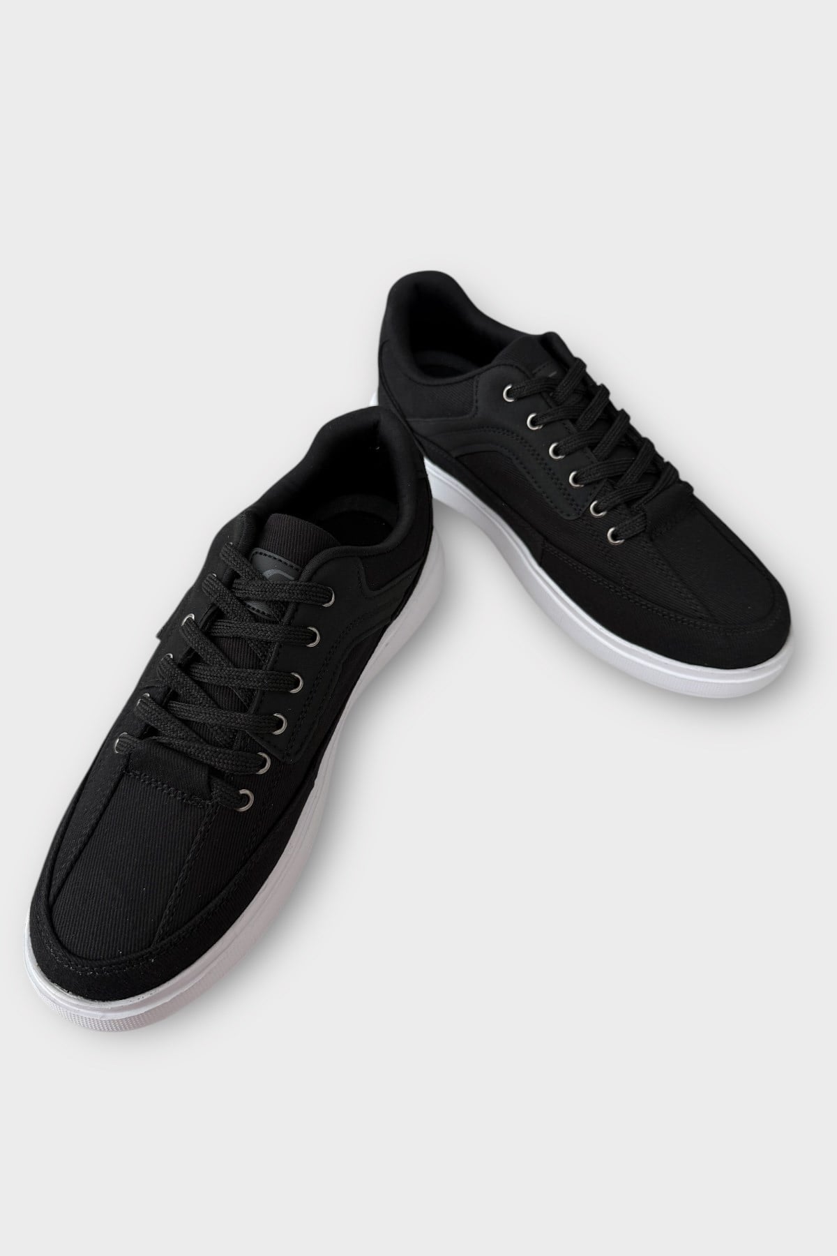 Erkek Keten Gabardin Kumaş Sneaker Ayakkabı SİYAH - BEYAZ