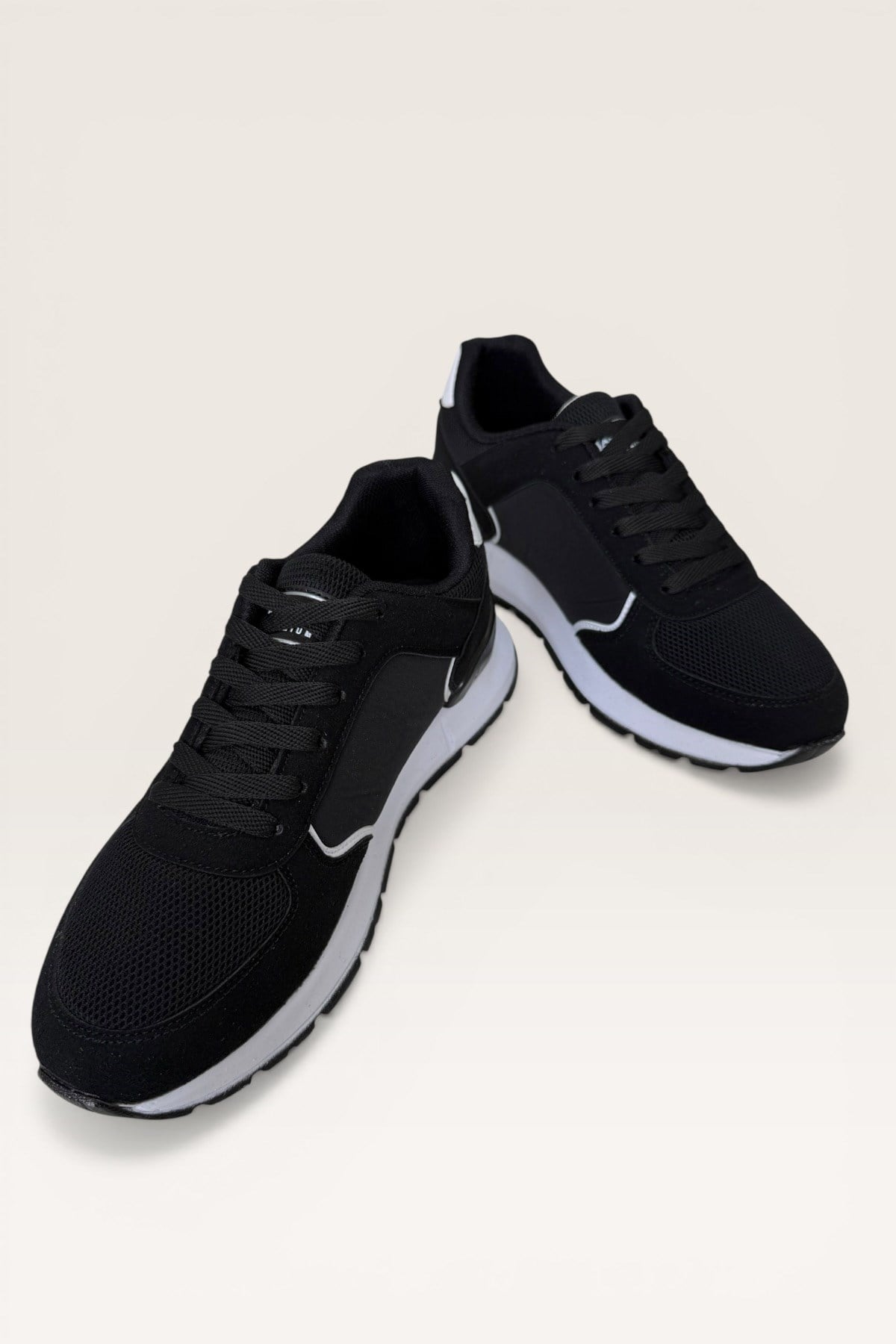 Erkek Ortopedik Airfile Yürüyüş Sneaker Spor Ayakkabı SİYAH - BEYAZ