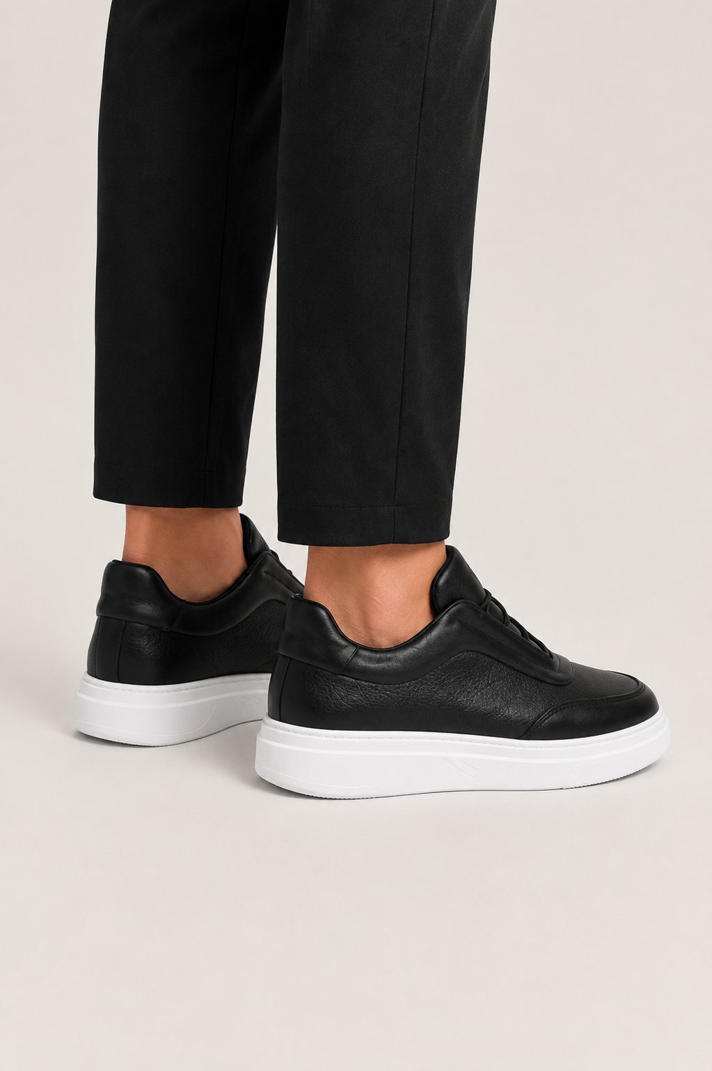 Erkek Yüksek Kalın Taban Bağcıklı Sneaker Ayakkabı SİYAH - BEYAZ