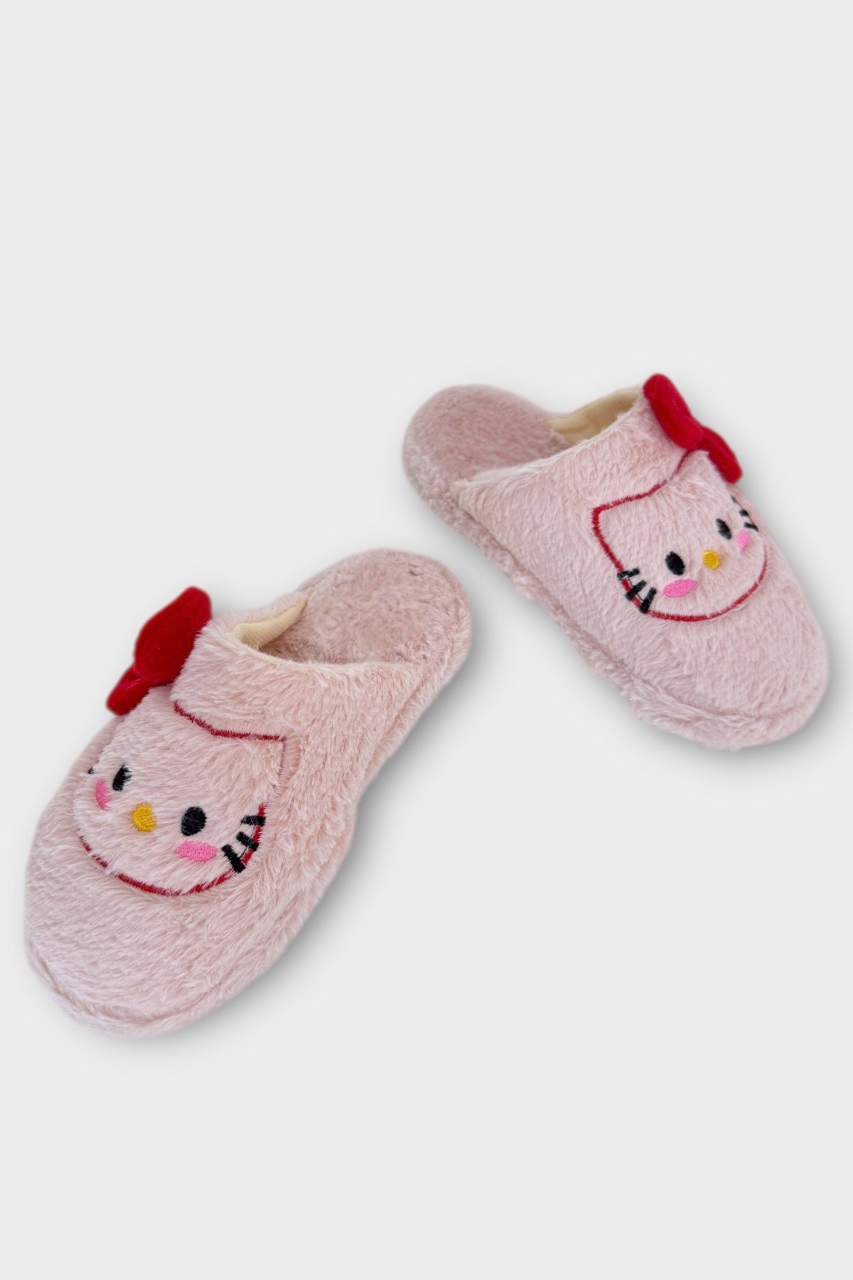 HelloKitty Figürlü Sıcak Tutan Kışlık Kadın Ev Terliği PUDRA-KIRMIZI