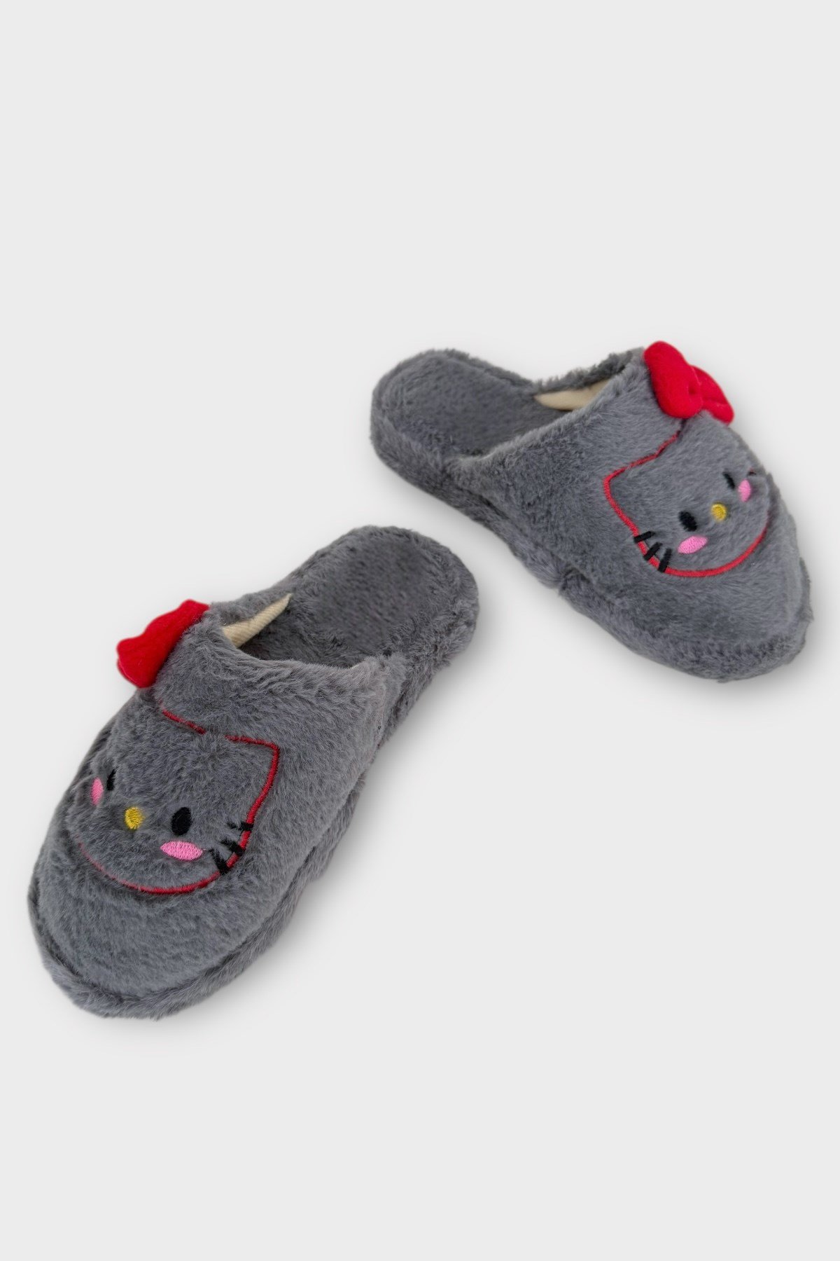 HelloKitty Figürlü Sıcak Tutan Kışlık Kadın Ev Terliği FÜME - KIRMIZI