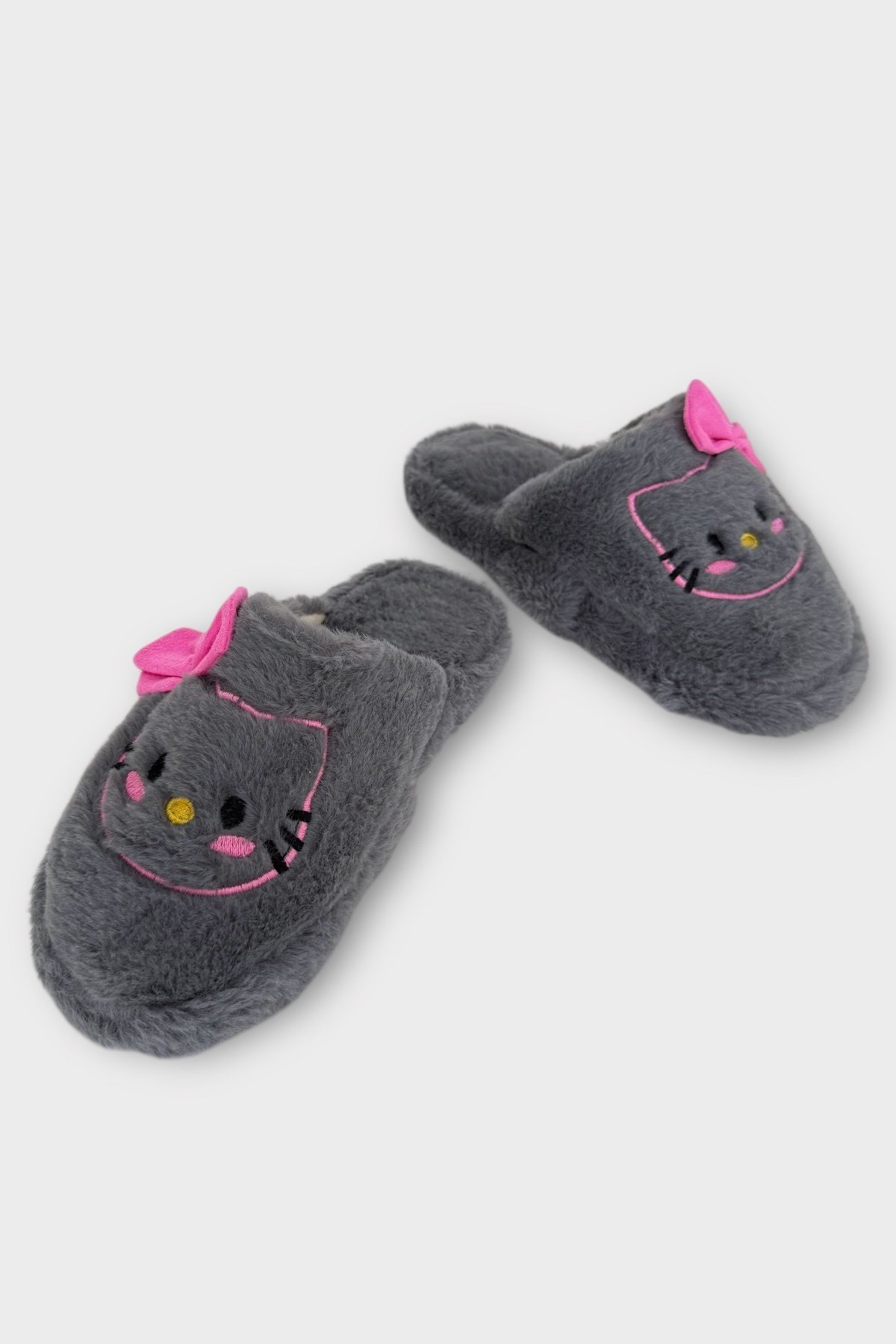HelloKitty Figürlü Sıcak Tutan Kışlık Kadın Ev Terliği FÜME - PEMBE