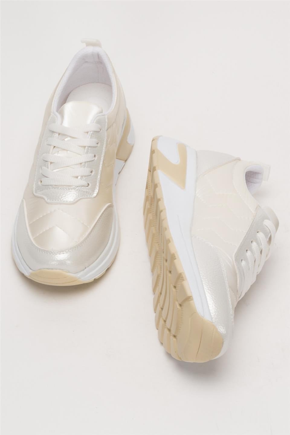 Kadın Rahat Comfort Taban Spor Sneaker Ayakkabı BEYAZ
