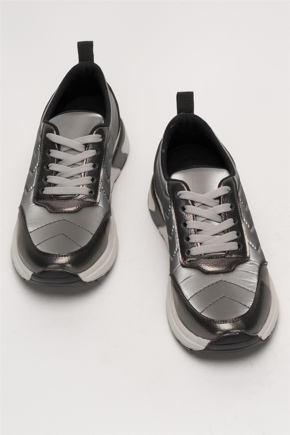 Kadın Rahat Comfort Taban Spor Sneaker Ayakkabı GÜMÜŞ