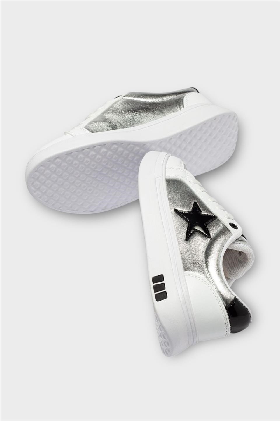 Kadın Yıldız Detay Şık Sneaker Ayakkabı BEYAZ - SİYAH