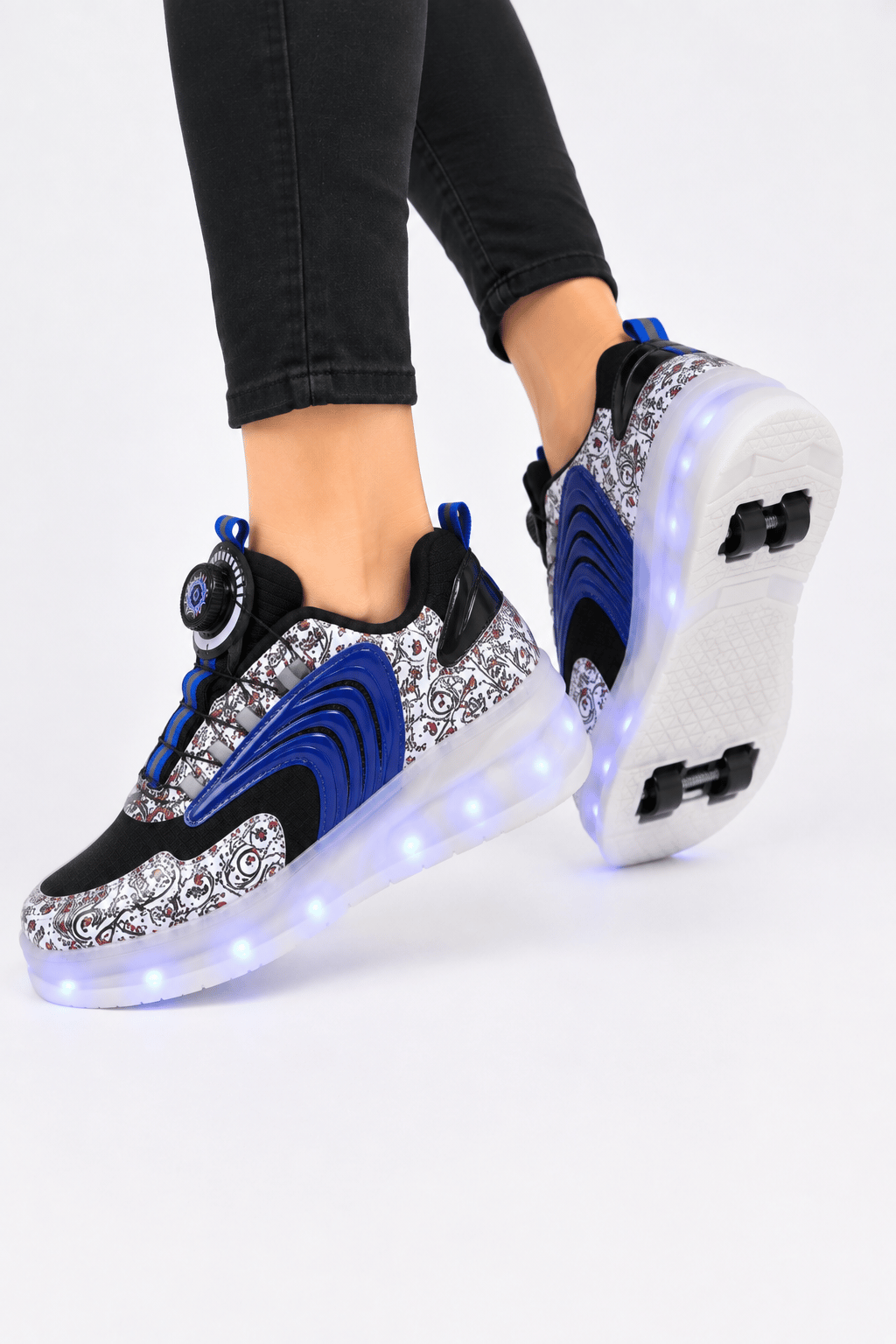 Patenli Işıklı Tekerlekli Spor Sneaker Paten Ayakkabı SİYAH-MAVİ