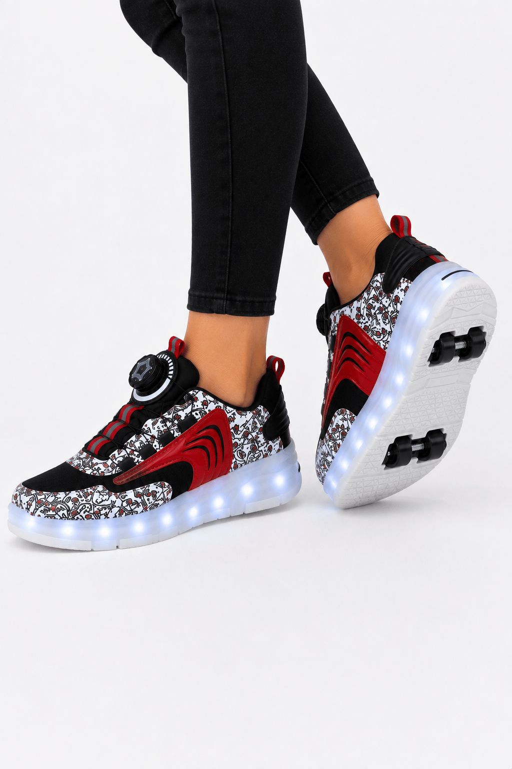 Patenli Işıklı Tekerlekli Spor Sneaker Paten Ayakkabı SİYAH - KIRMIZI