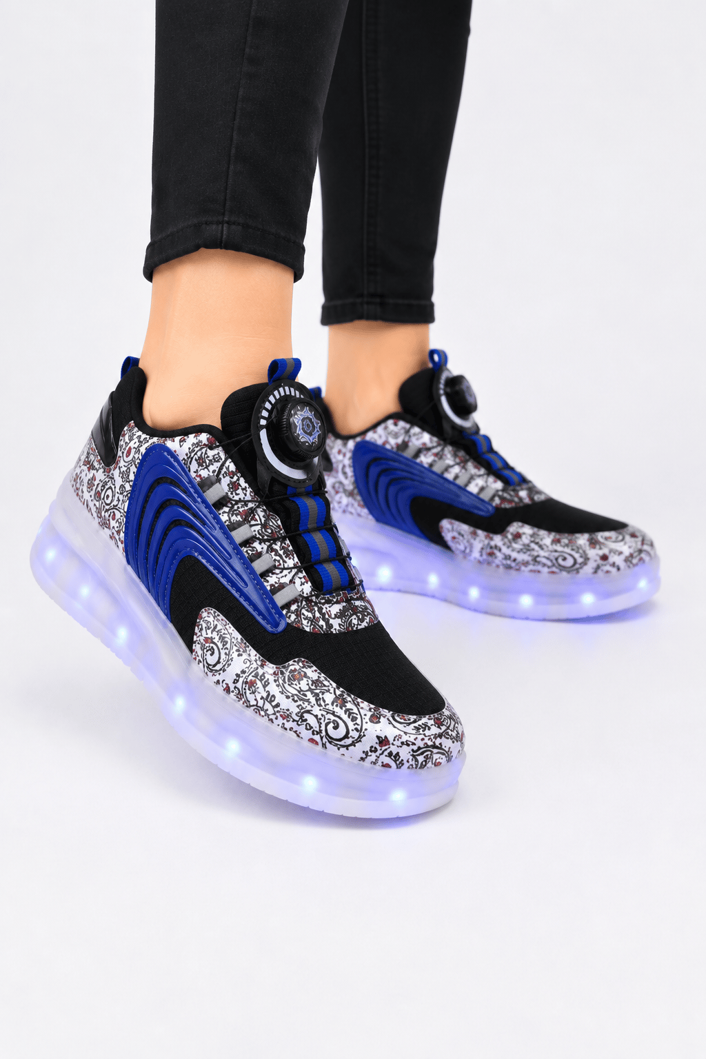 Patenli Işıklı Tekerlekli Spor Sneaker Paten Ayakkabı SİYAH-MAVİ