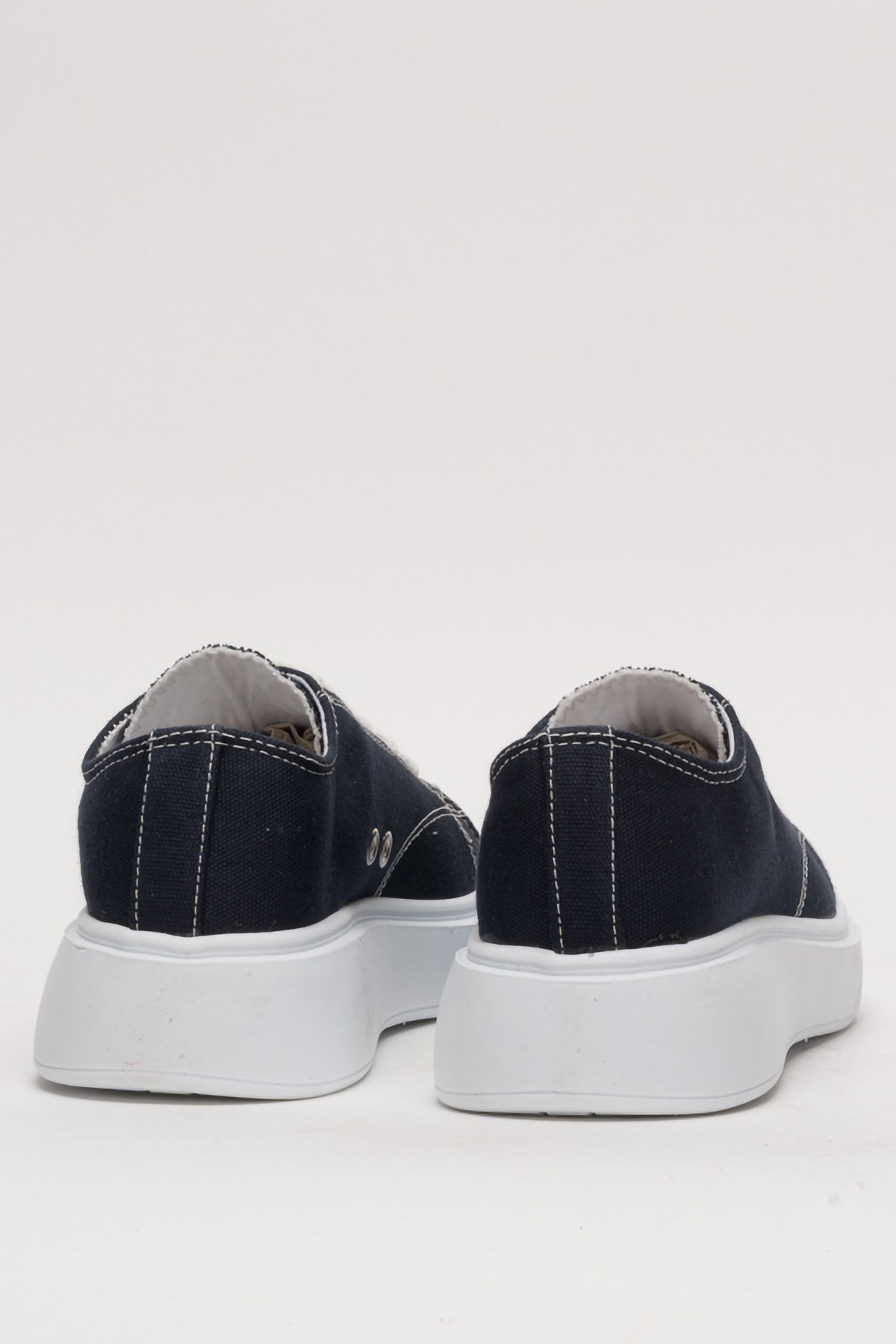 Rahat Kalıp Kalın Taban Kadın Sneaker Ayakkabı LACİVERT