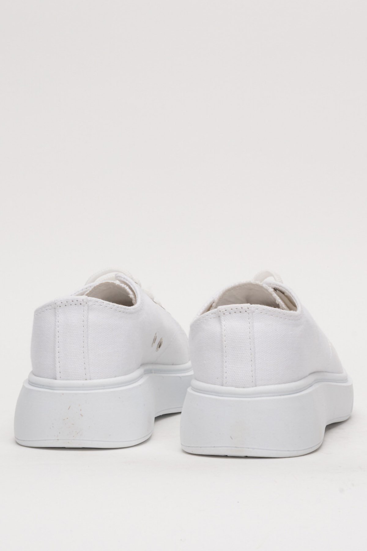 Rahat Kalıp Kalın Taban Kadın Sneaker Ayakkabı BEYAZ