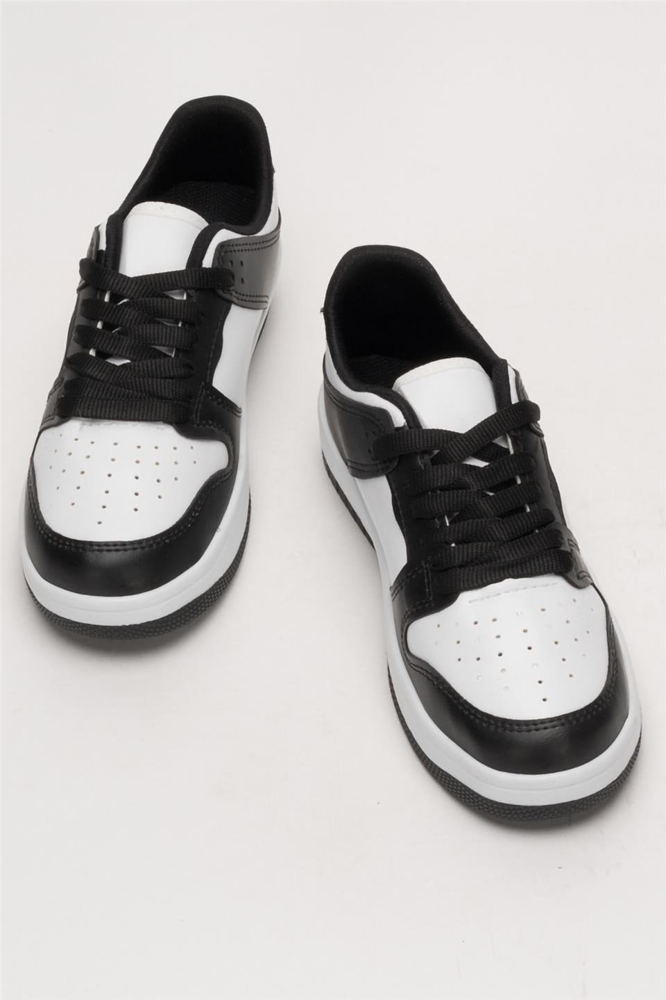Unisex Bağcıklı Spor Sneaker Ayakkabı BEYAZ - SİYAH