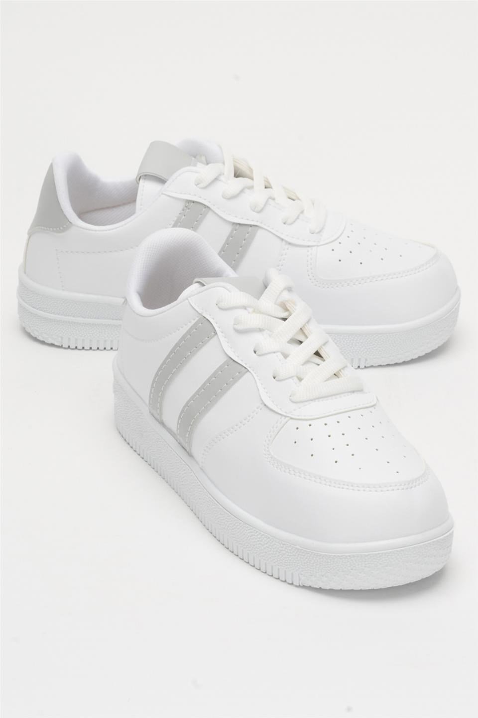 Unisex Bağcıklı Spor Sneaker Ayakkabı BEYAZ-FÜME