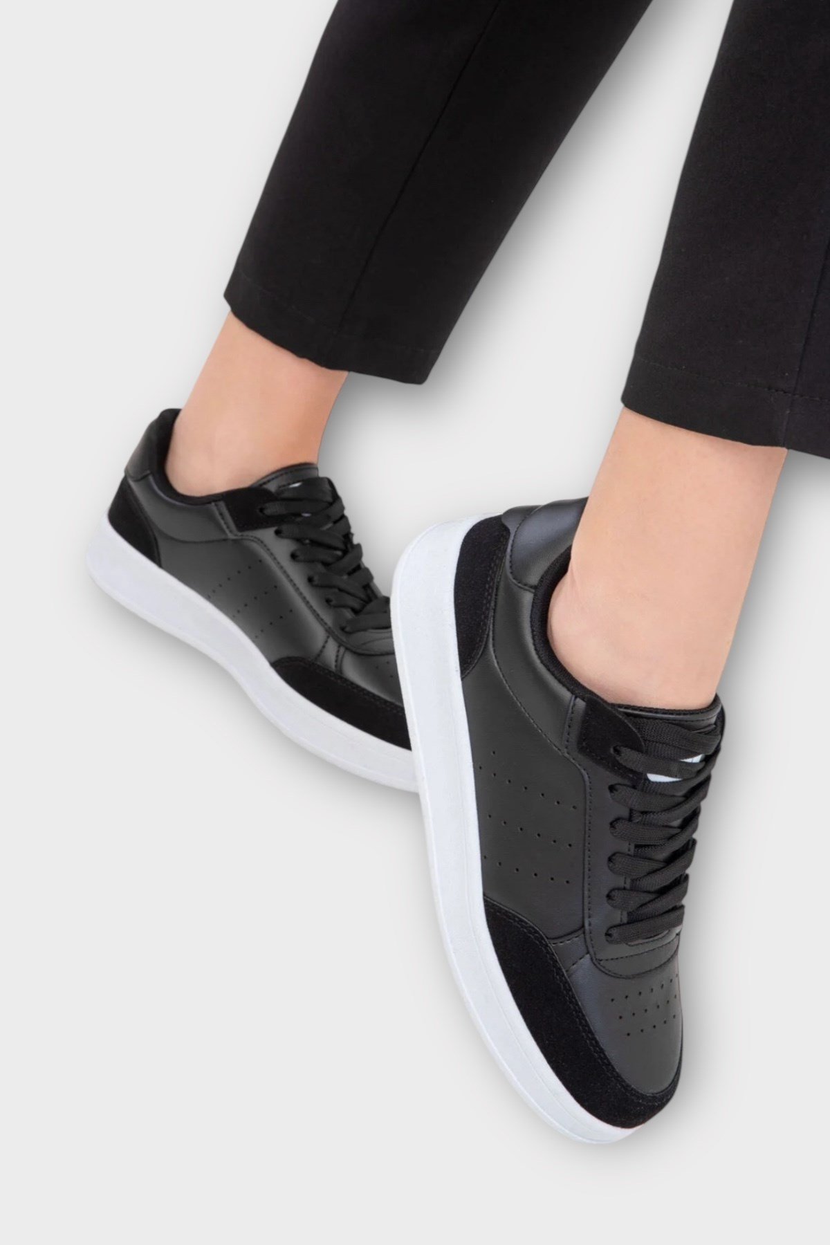 Unisex Düz Hafif Taban Sneaker Ayakkabı SİYAH BEYAZ
