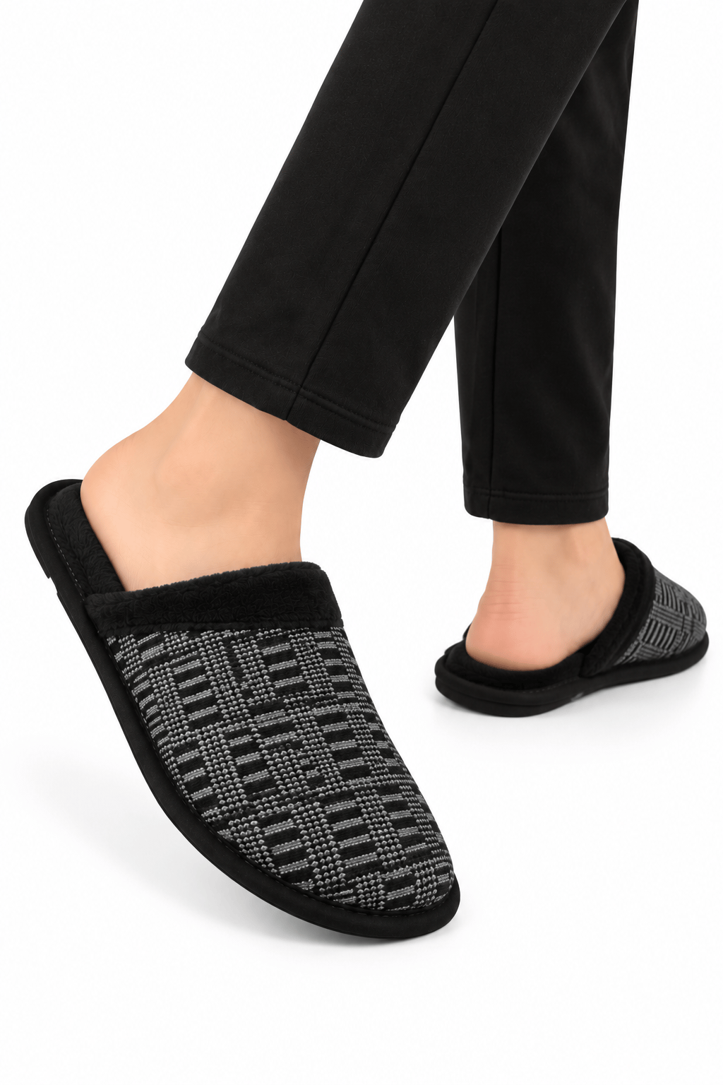 Unisex Ev Tüylü Kaydırmaz Taban Terlik GRİ - SİYAH